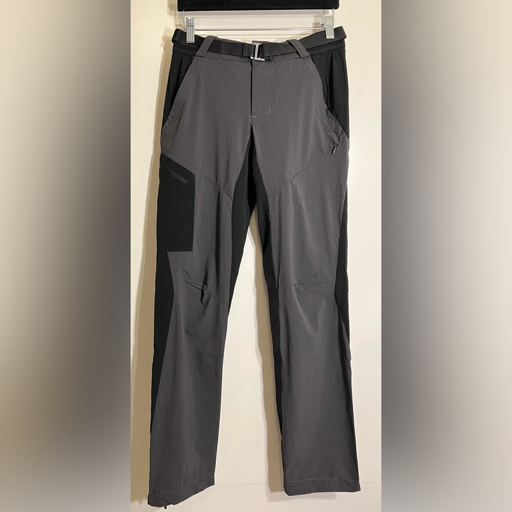 Quechua Men's Performance Gray and Black Color Block Pants